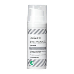 Weiße Flasche von Matas Firming Tagescreme mit LSF 15 auf weißem Hintergrund.