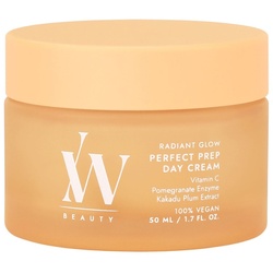 Orangefarbene Cremedose mit Aufschrift "Perfect Prep Day Cream" und Beschreibung der Inhaltsstoffe