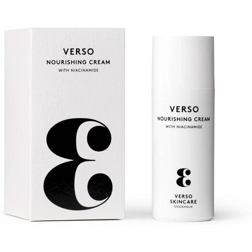 Verso Nourishing Cream mit Verpackung, weißes Design mit schwarzem Logo und Text. Verso Nourishing Cream mit Verpackung, weißes Design mit schwarzem Logo und Text.