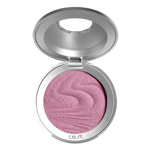 Offene silberne Lidschattendose mit rosa Puderschatten und r.e.m.-Logo.