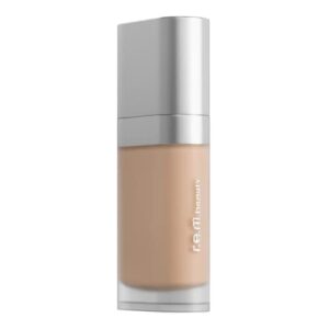 Kosmetikflasche mit beigem Inhalt und silbernem Verschluss, Marke r.e.m.beauty.