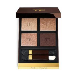 Lidschattenpalette mit vier Farben und zwei kleinen Pinseln.