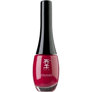 Rote Nagellackflasche der Marke KOH mit schwarzem Deckel.