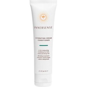 Weiße Tube mit Innersense Hydrating Cream Conditioner Beschriftung.