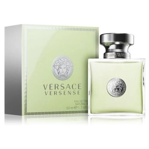 Versense Versace Parfumflasche und Verpackung in hellgrünem Design. Versense Versace Parfumflasche und Verpackung in hellgrünem Design.